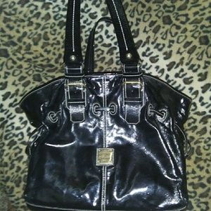 Dooney & Bourke handbag
